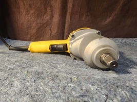 DEWALT 1/2 in. (13 mm) Impact Wrench with Detent Pin Anvil