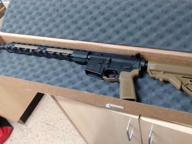 Radical Rf-15,5.56mm (AR-15) Rifle Blk/Tan With 30 Round Magazine