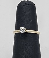 Ladies 14k Yellow Gold 1/5ct Diamond Solitaire Engagement Ring Size 5 1.9g