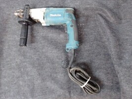 Makita Hp2050, #170009; 6.6 Amp 1/2 In Variable Speed Hammer Drill W/ Case