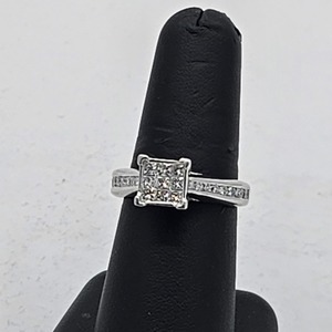 14k White Gold .90cttw Princess & Round Cu Diamond Cathedral Engagement Ring